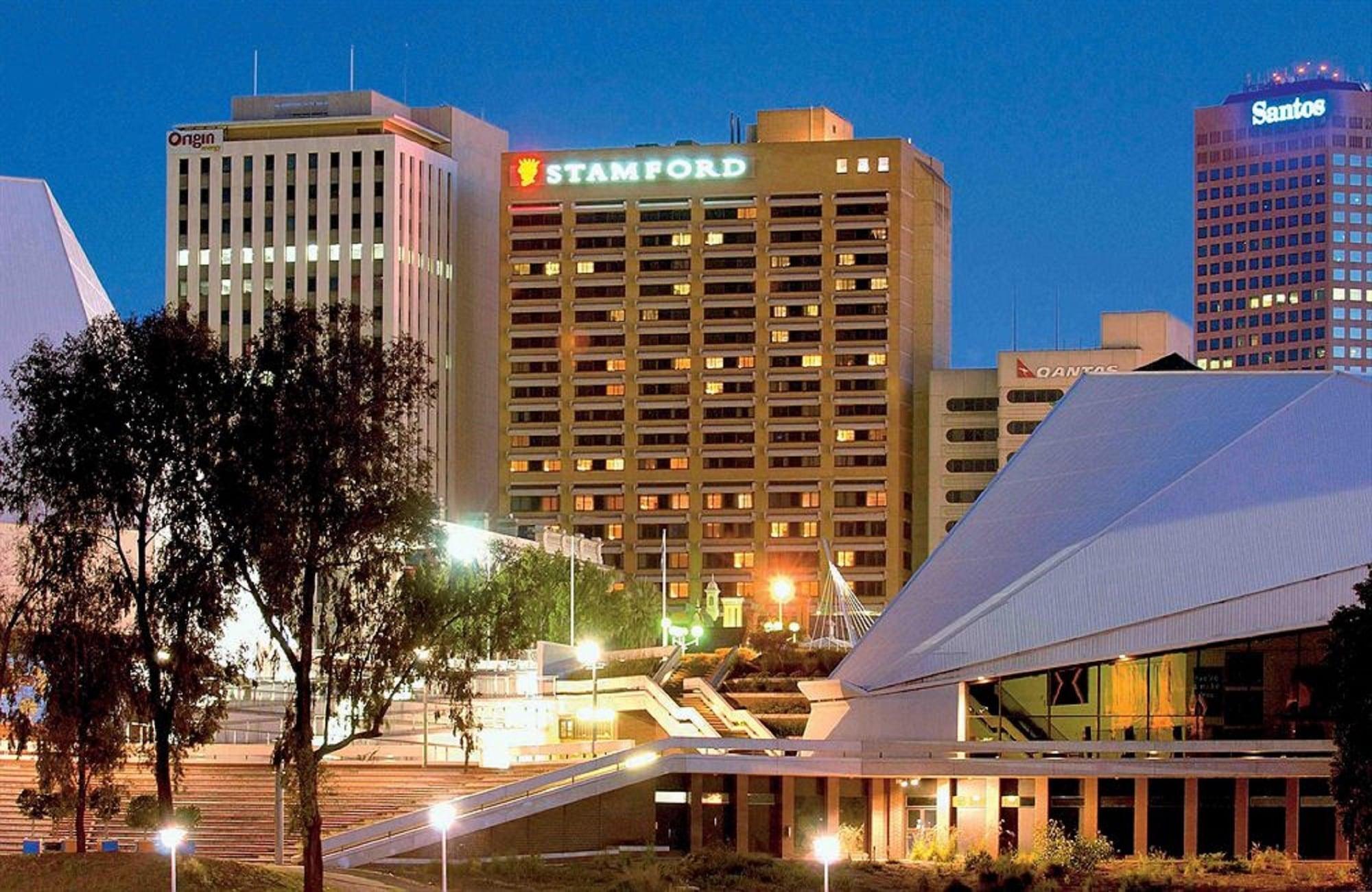 ホテル スタンフォード プラザ アデレード エクステリア 写真 The Stanford Hotel